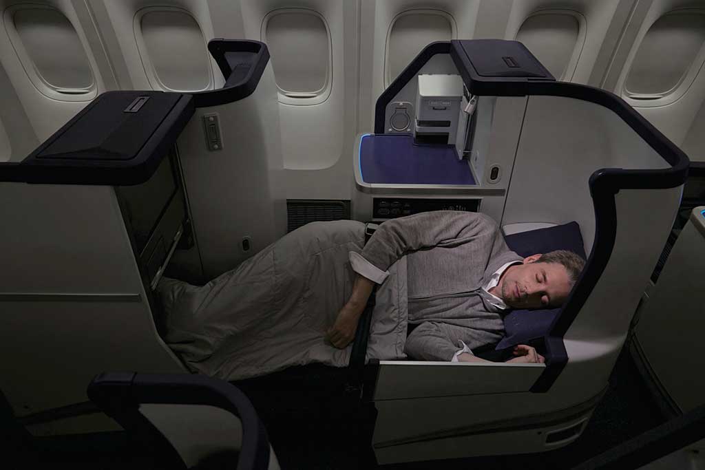 ANA-All-Nippon-Airways-business-class-aboard-the-777-300