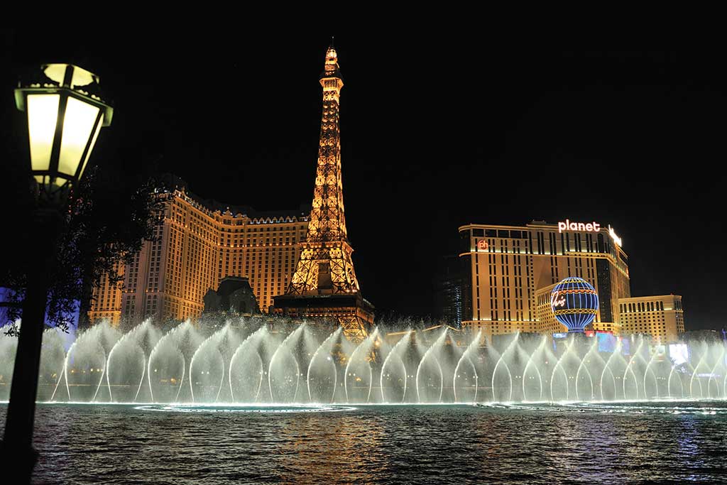 The Eiffel Tower restaurant at the Paris Resort provides diners with views of the Fountains at Bellagio Hotel & Casino in Las Vegas