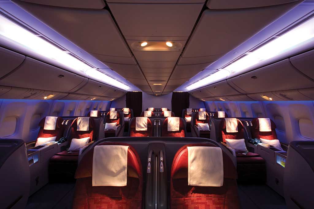 Qatar-Airways-award-winnning-business-class-in-777-300ER