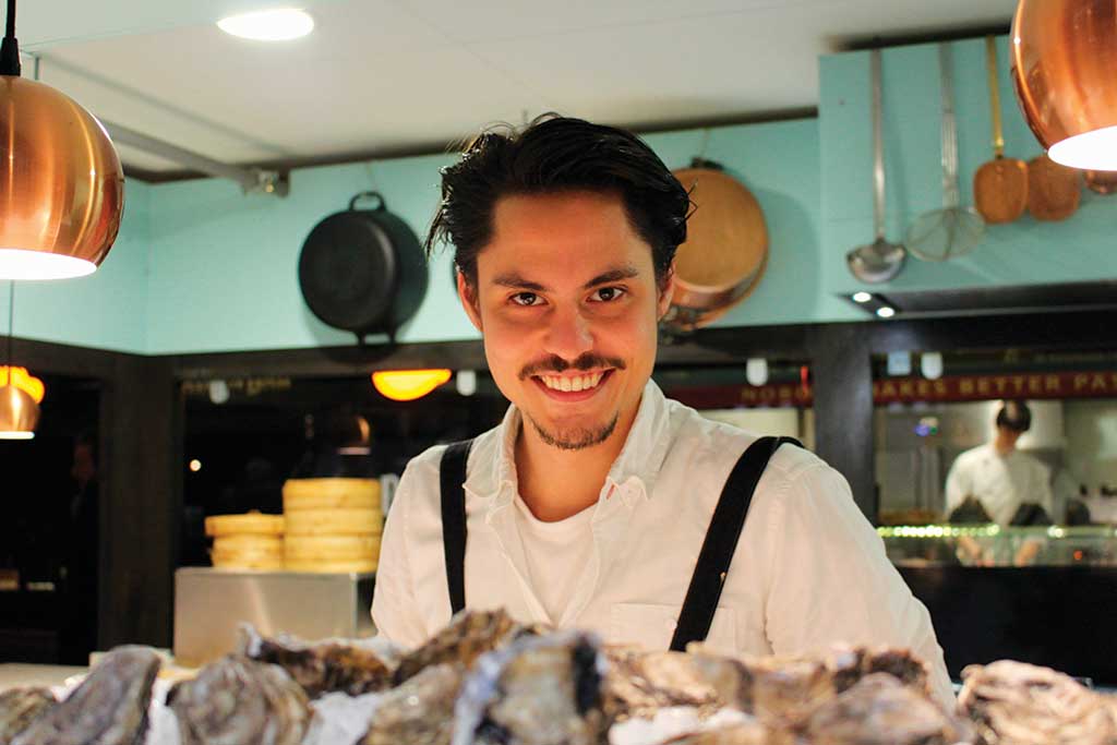 Foodhallen Raw bar at Le Big Fish