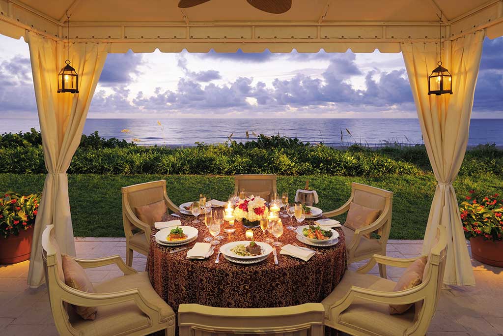Four Seasons Resort Palm Beach Outdoor Dining