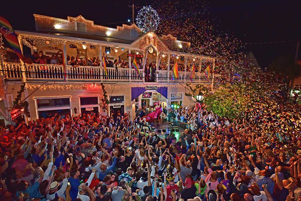 NEW YEAR’S EVE KEY WESTSTYLE THE RED SHOE DROP