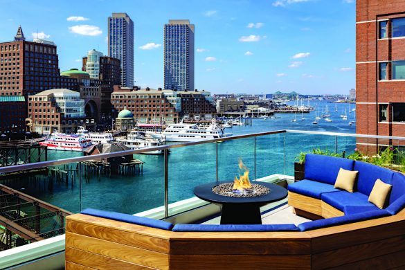 Lookout Rooftop Envoy Hotel in Boston
