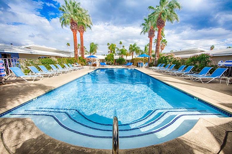 Canyon Club Hotel - Palm Springs Hotels