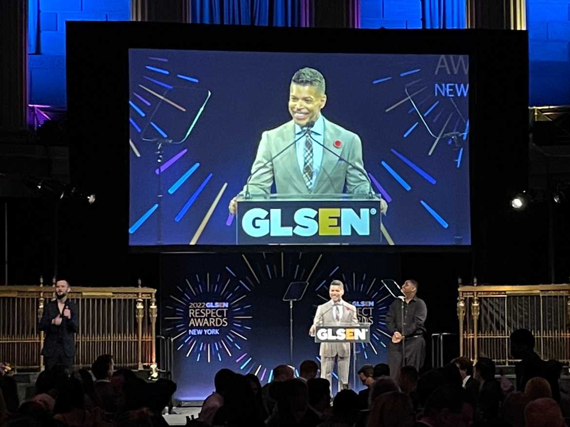 Wilson Cruz speaks at the GLSEN Awards