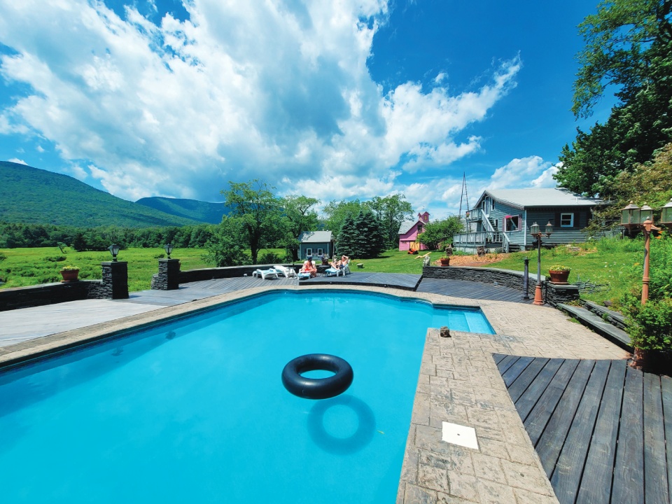 Jupiter Rising Vacation Rental in the Catskills