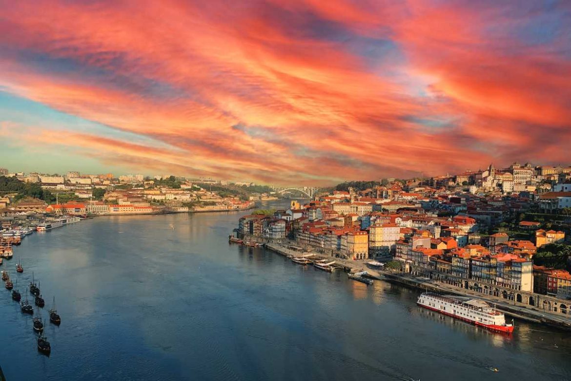 Porto and the Douro River Golden Hour (Credit Arthur Wooten)