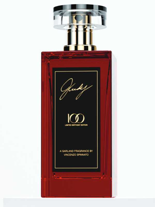Judy fragrance 100 Birthday bottle (Photo courtesy OwlFive)