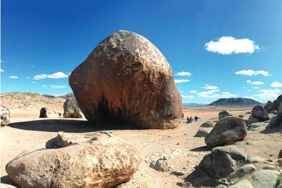Giant Rock (Photo by Kristi Allain)