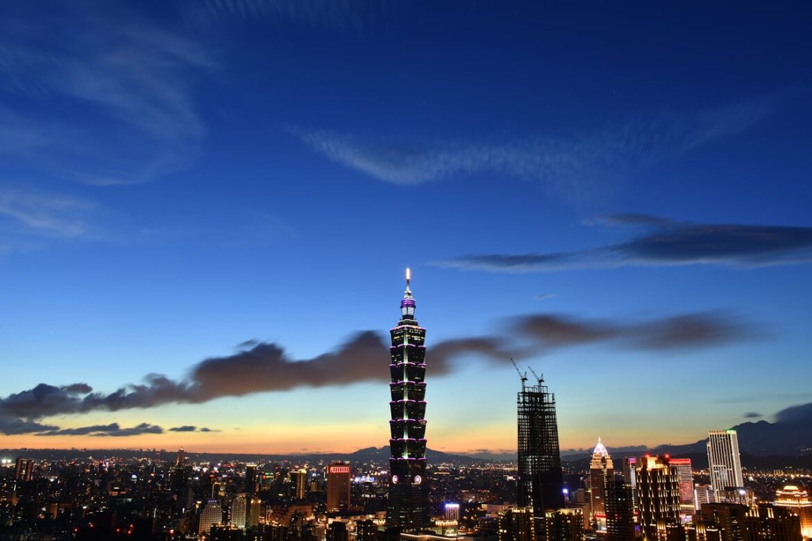 Taipei Taiwan at dusk