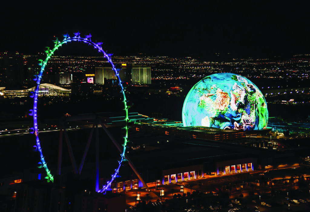 High Roller and Sphere in Las Vegas (Photo by Suzyanne16)