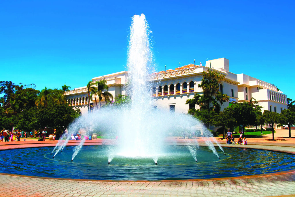 Fountain and San Diego Natural History Museum (Photo by Andrew Zarivny)