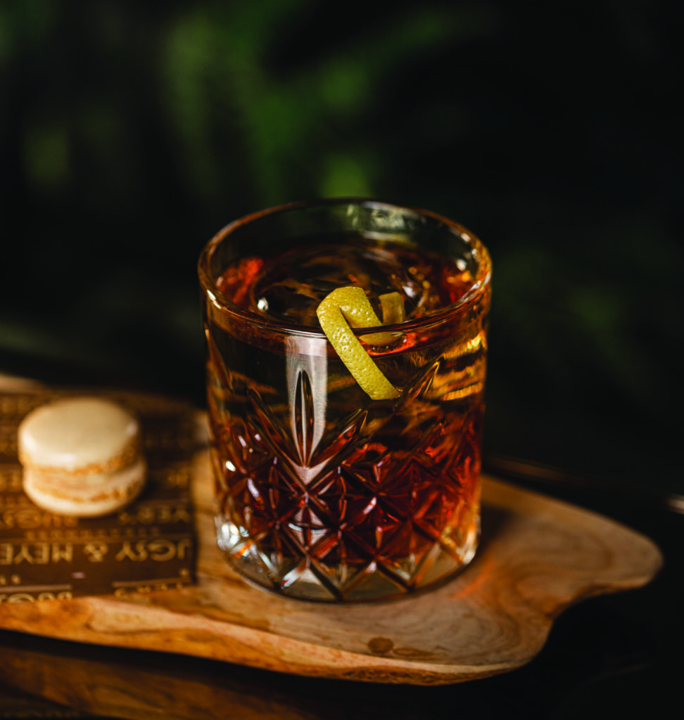 Old Fashioned Cocktail at Bugsy & Meyer's Flamingo Las Vegas (Photo by Caesars Entertainment)