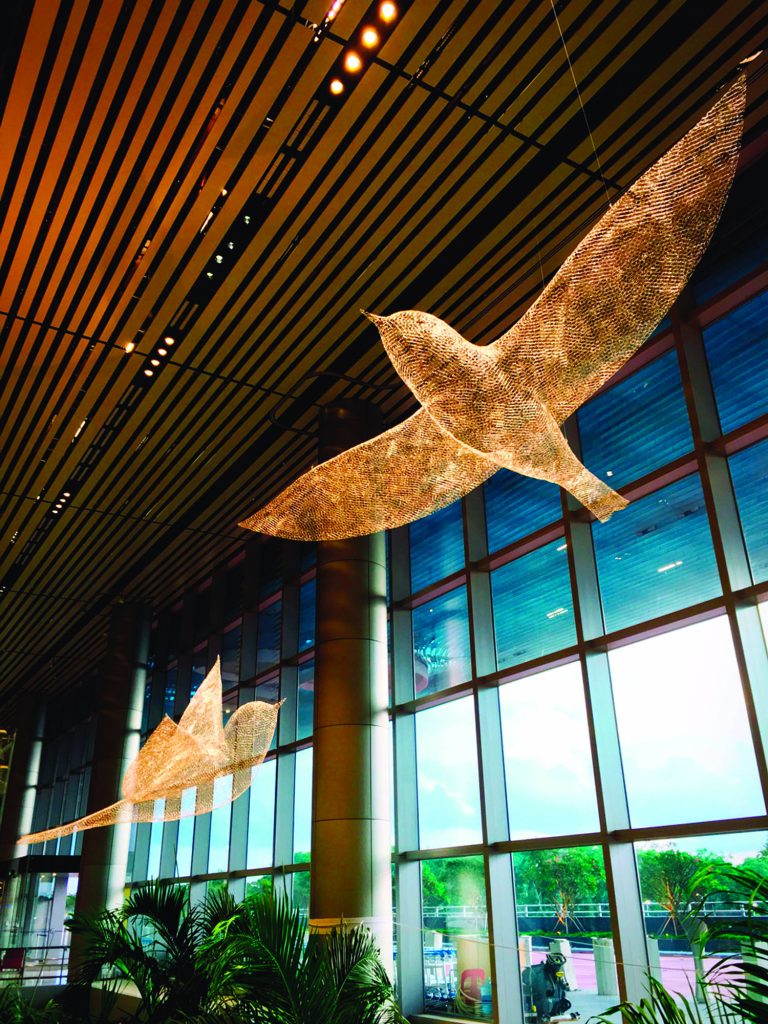 “Les Oiseaux” atChangi AIrport in Singapore (Photo by Changi Airport Group) 